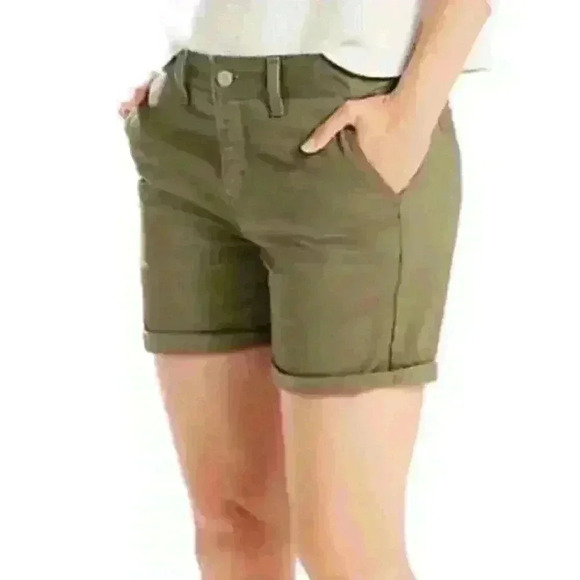 Levi's Denim - Levi's Classic Chino short Kalamata Green